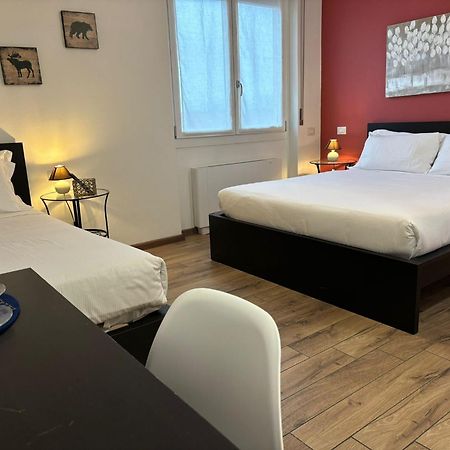Airuno Rooms Esterno foto