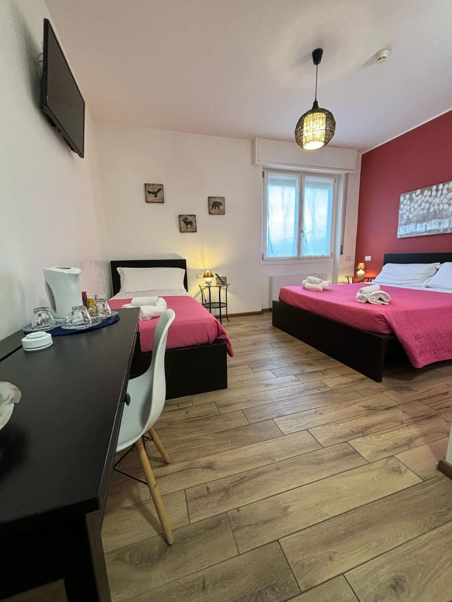 Airuno Rooms Esterno foto