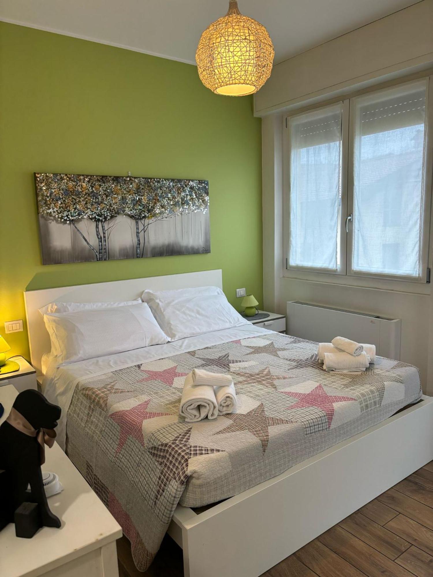 Airuno Rooms Esterno foto